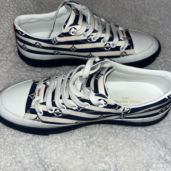 Authentic Louis Vuitton Sneakers 7.5 - Picture 4 of 11